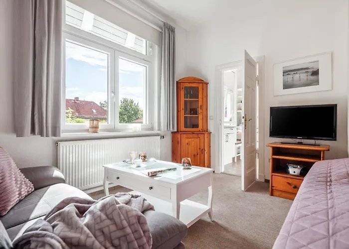 Im Kapitaenshaus Ostseerose *