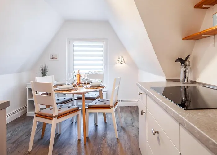 Im Kapitaenshaus Ostseerose *